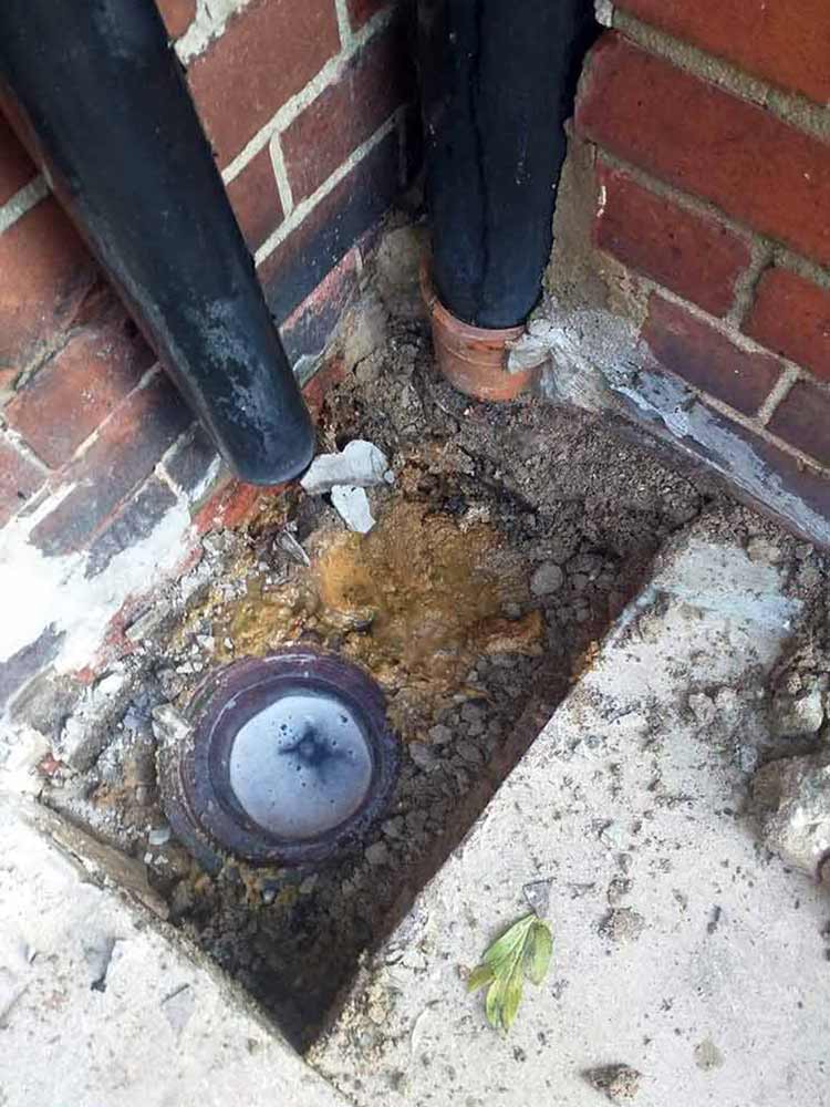 Drain Repair in Headingley